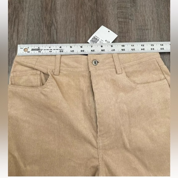 NEW Forever 21 Women's Wide Leg Corduroy Cargo Pants Gorpcore Skater Medium - Picture 2 of 8